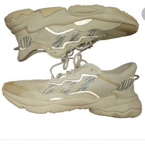 Adidas ozweego night runner athletic running shoes reflective White Sneakers